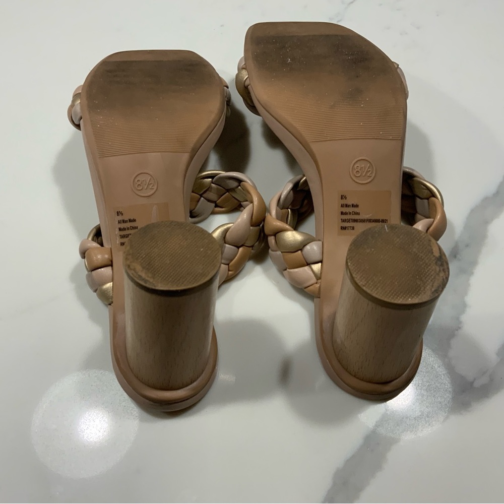 Sandals - Picture 3 of 3